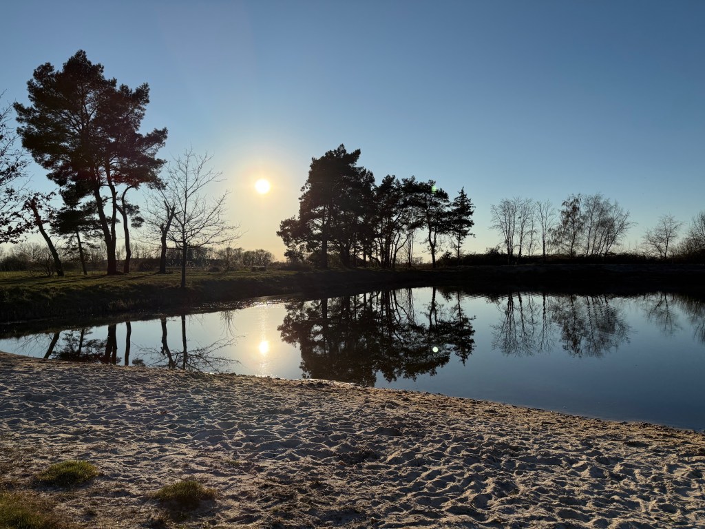 2. Yogatag an der Badekuhle